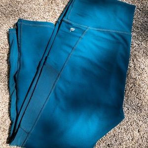Fabletics High Waist Capri